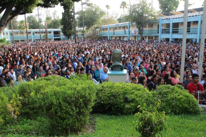 Educacion, examen en linea, preparatoria